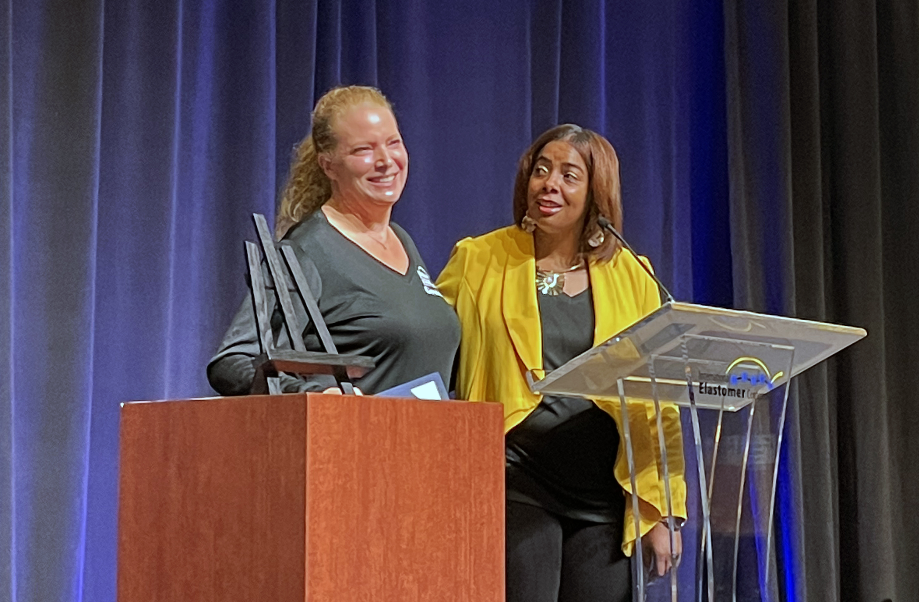 ACS Rubber Division honors members at 2022 IEC